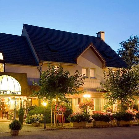 Hotel Logis Chez Bach Chaussin Zewnętrze zdjęcie